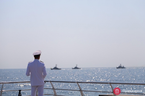 Военно-морской парад ко Дню независимости в Одессе: как это было. Фоторепортаж