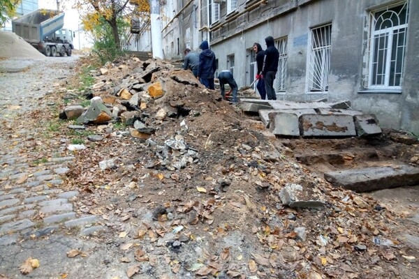 На Молдаванке отремонтируют старинную лестницу: ее признали аварийной