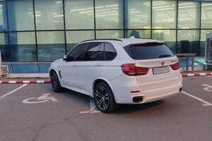Штрафы не напугали: свежая фотоподборка наглых водителей в Одессе