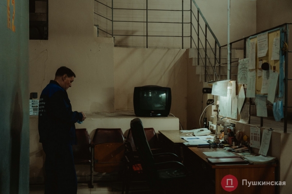 Айсберг искусства: огромный фоторепортаж о блеске и подземных «тайнах» одесского Оперного театра