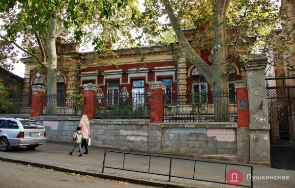 Мэрия Одессы отремонтирует великолепный и заброшенный памятник архитектуры: кто в него переедет