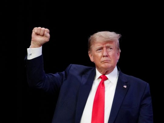 Трамп відмовився відповідати на запитання прокурора, скориставшись П'ятою поправкою до конституції США