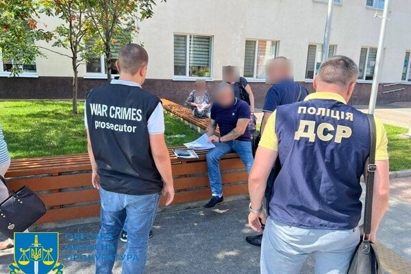 Суд оставил на должности одесского топ-чиновника, которого подозревают в мошенничестве на закупках для ТРО