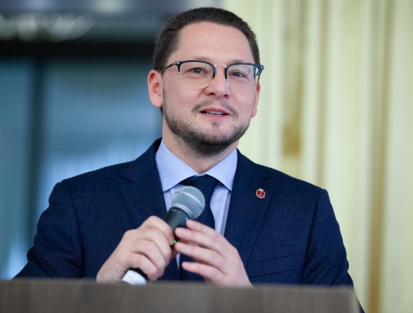 Баскетбол. Керівники області та міста привітали одеські баскетбольні команди із медалями чемпіонату України