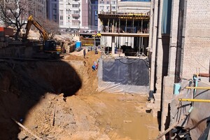 Гостиницу "Виктория" в Аркадии пытались незаконно застроить 