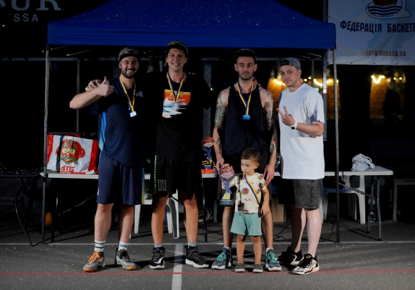 Баскетбол. В Одесі відбувся фінал чемпіонату області з баскетболу 3х3
