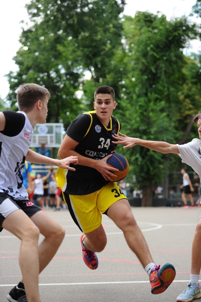 Баскетбол. В Одесі відбувся фінал чемпіонату області з баскетболу 3х3