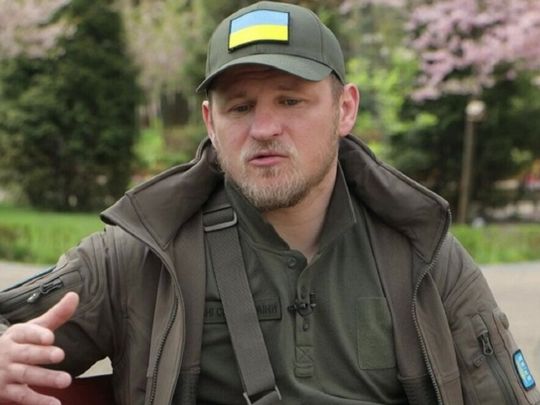 «Це все летить до вас, тварюки»: ексфутболіст збірної України підготував вогняні «подарунки» для росіян (відео 18+)