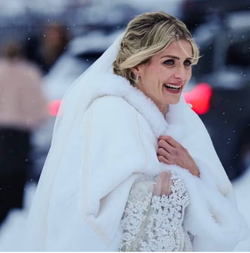 Чотириразова олімпійська чемпіонка вийшла заміж після народження дитини: весільні фото