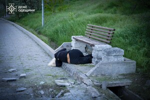 Оккупанты ударили баллистикой по Одессе: пострадали 29 человек, четверо погибли (обновляется)