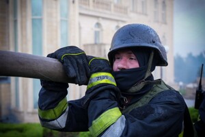 Оккупанты ударили баллистикой по Одессе: пострадали 29 человек, четверо погибли (обновляется)