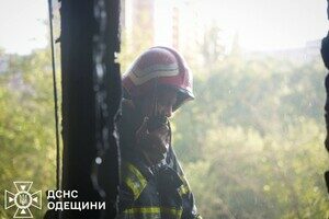 Взрыв в многоэтажке в Одессе: пострадала женщина Взрыв в многоэтажке в Одессе: пострадала женщина